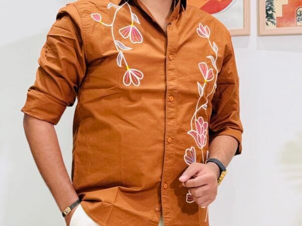 Oplus_16908288 Men’s Casual Shirt with Floral Embroidery Design