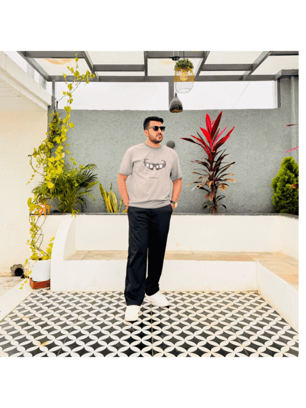 Men’s Graphic Print T-Shirt – Casual Streetwear Style