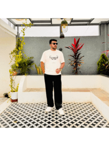 Men’s Graphic Print T-Shirt – Casual Streetwear Style