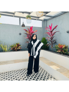 Premium Women’s Woollen Co-ord Set – Winter Stylish Comfort Wear